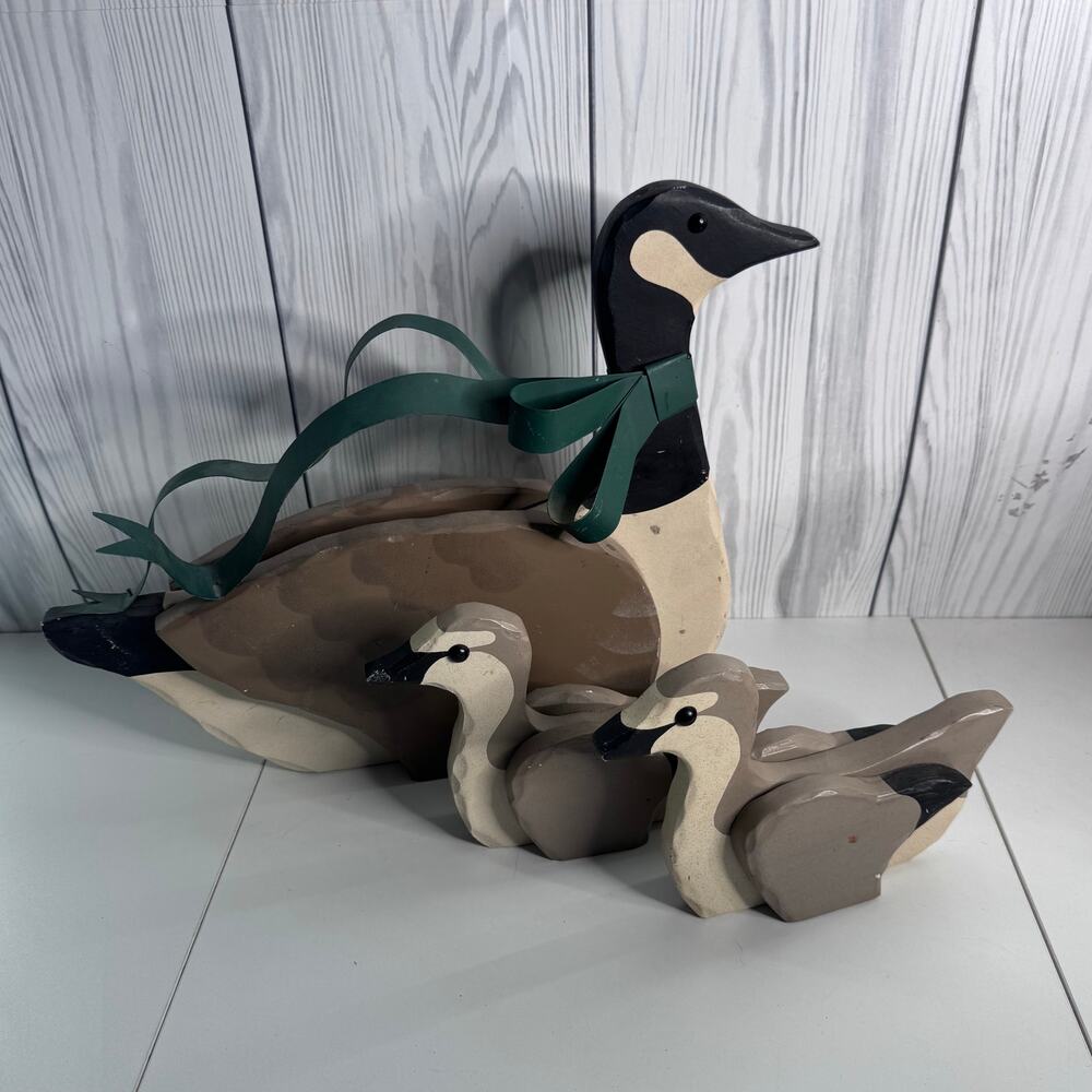 Vintage Folk Art Goose and Gosling Set of 3 Green Ribbon Primitive Cottage